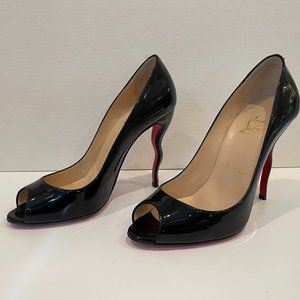 Christian Louboutin Jolly B 100 Black patent leather heels
